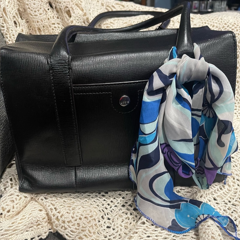 Lodi’s Black Leather Computer/Handbag with Black& Blue Patterned Scarf